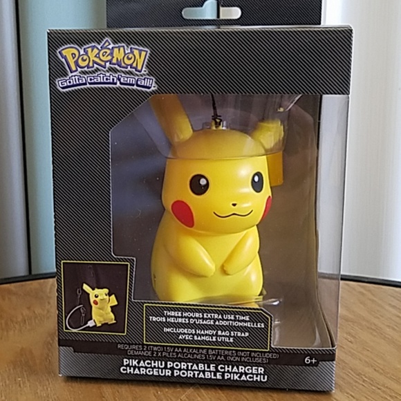 NWT Pokemon Pickachu Portable Charger - Picture 1 of 2